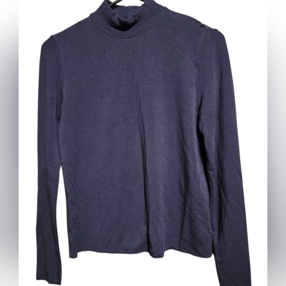 #318 Kit & Ace Long Sleeve BNWOT